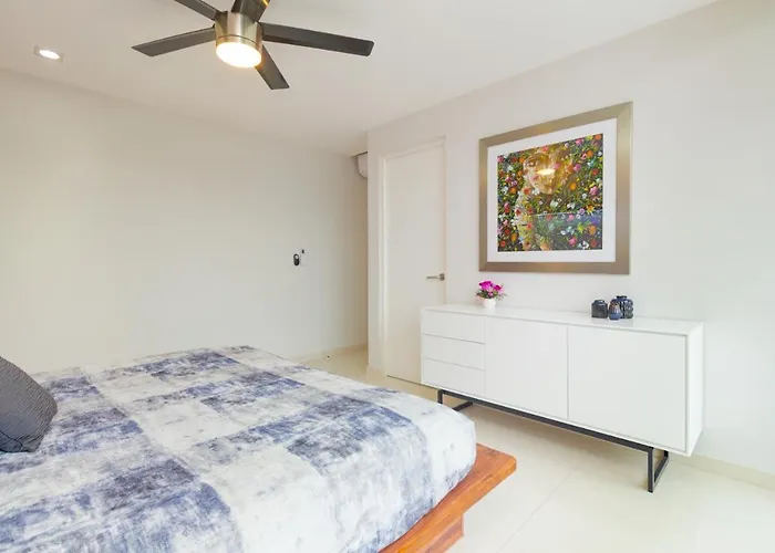 Moderno Departamento Cerca De La Playa Y La 5 Ave