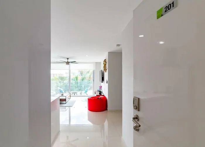 Moderno Departamento Cerca De La Playa Y La 5 Ave Playa del Carmen